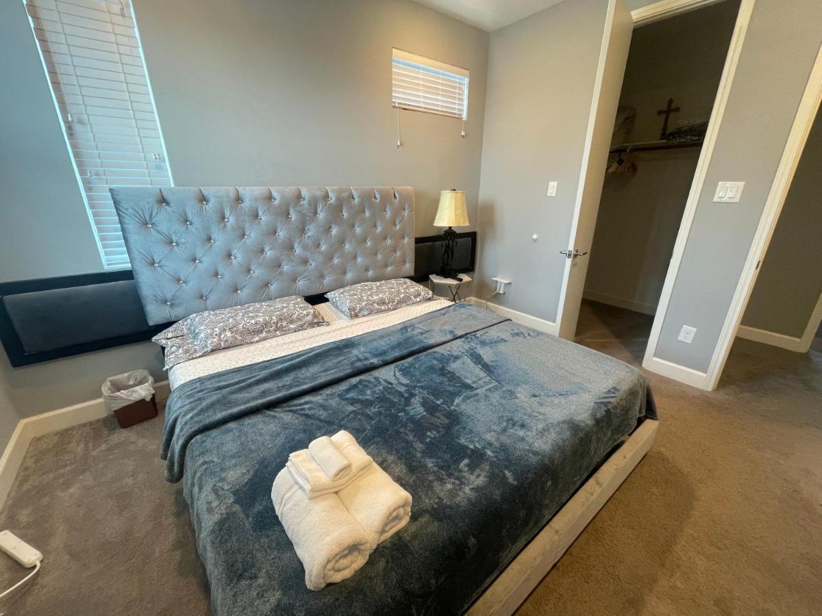 N-E-G Skai Midtown Of Houston Vila Exterior foto